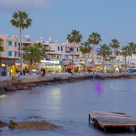 Apartment Beautiful In Harbour Paphos, & Close To